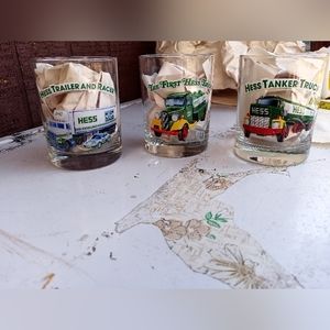 Hess glasses/drinkware